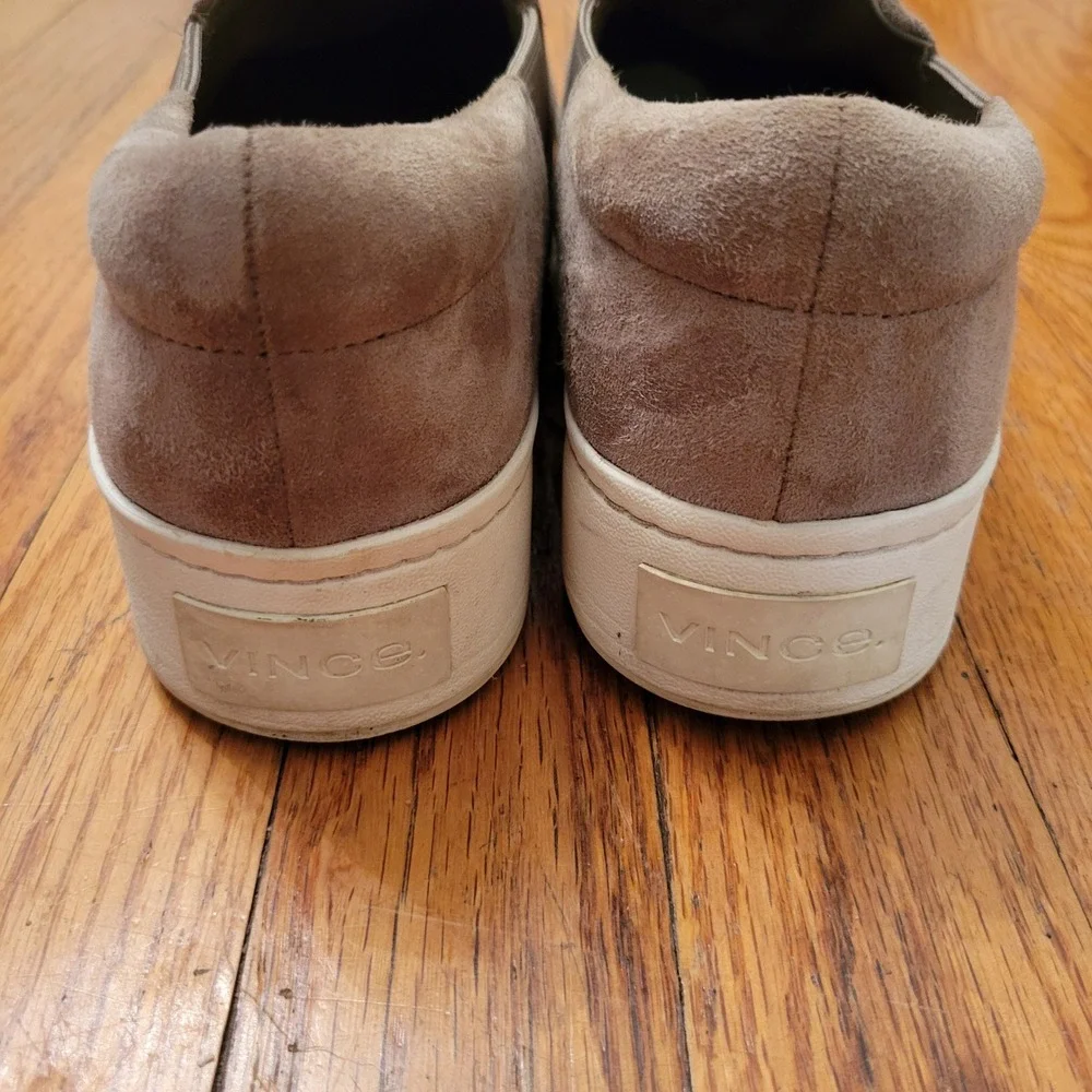 Vince‎ Suede Leather Platform Slip On WARREN Casual Shoes 7 Tan Gray Preppy